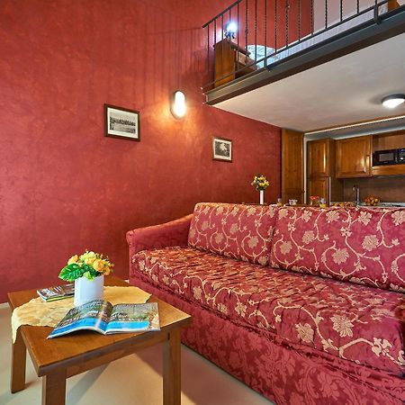 Casanova - Panoramic Rooms And Suites San Quirico dʼOrcia Kültér fotó