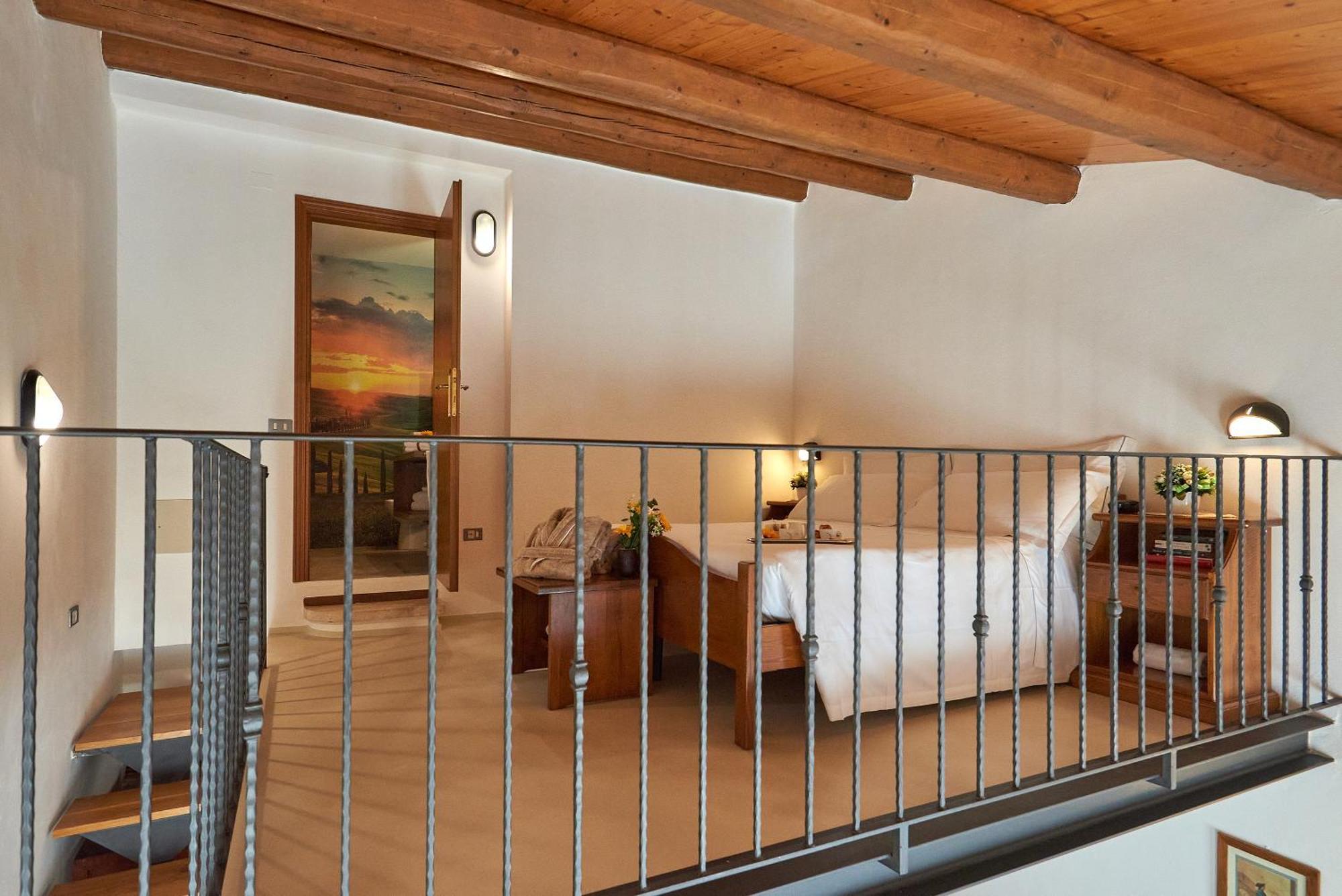 Casanova - Panoramic Rooms And Suites San Quirico dʼOrcia Kültér fotó