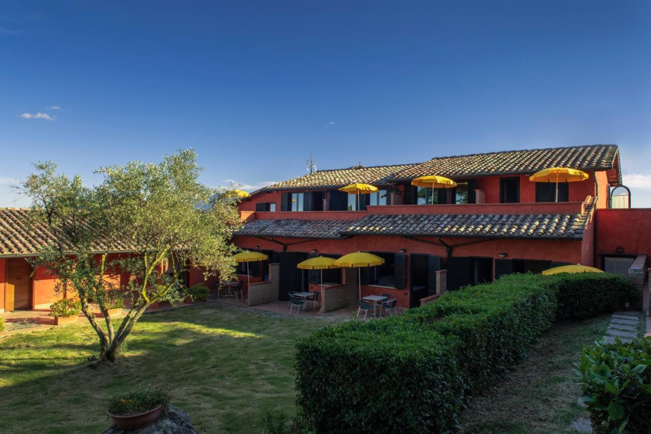 Casanova - Panoramic Rooms And Suites San Quirico dʼOrcia Kültér fotó